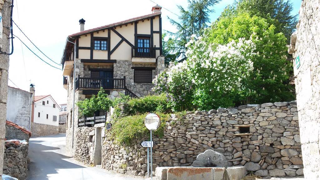 Artesano I Y III Guest House Navarredonda de Gredos Exterior foto