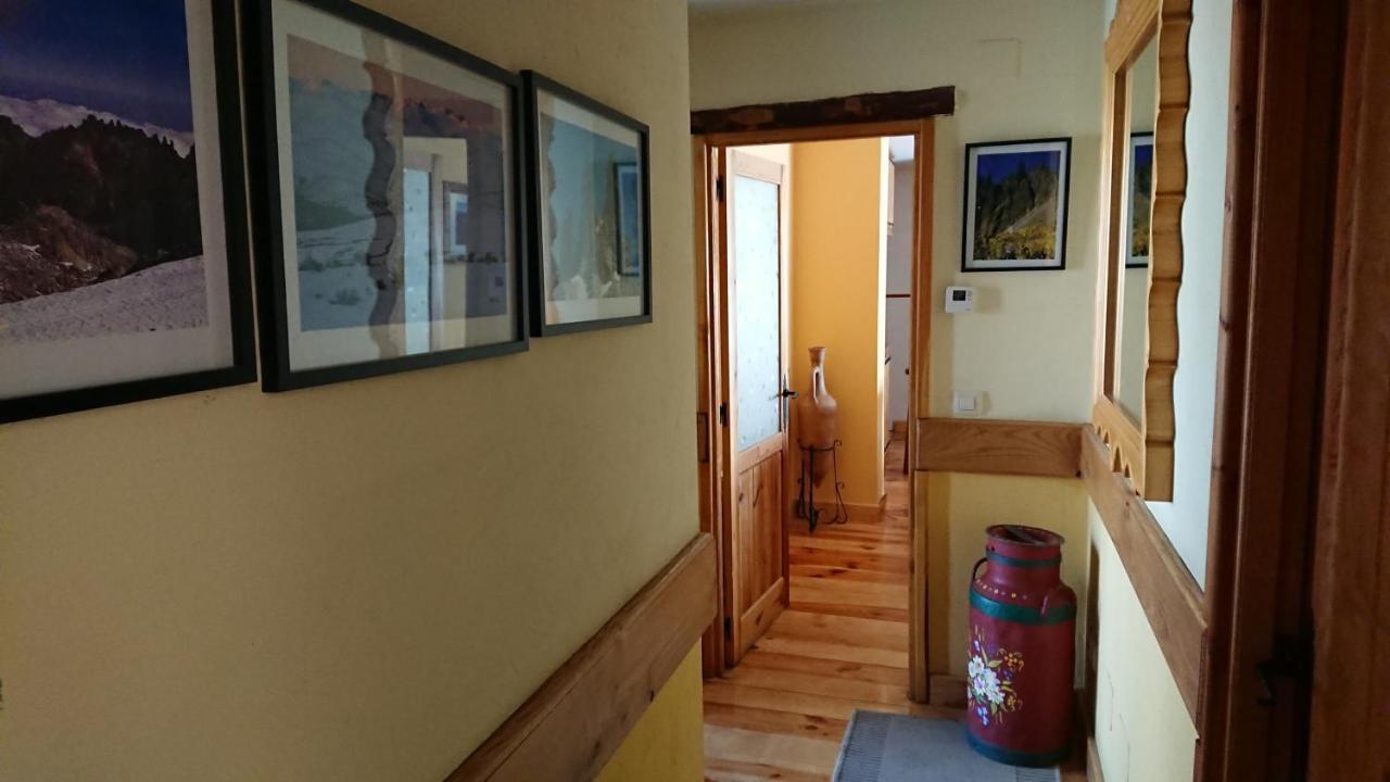 Artesano I Y III Guest House Navarredonda de Gredos Exterior foto